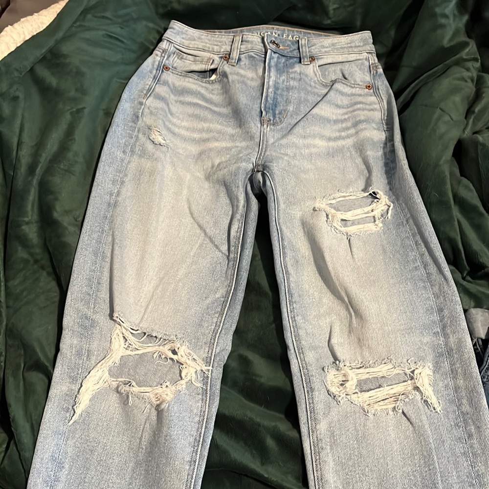 American Eagle mom jeans size 0